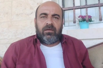 عائلة الناشط نزار بنات ترفض دفن جثمانه