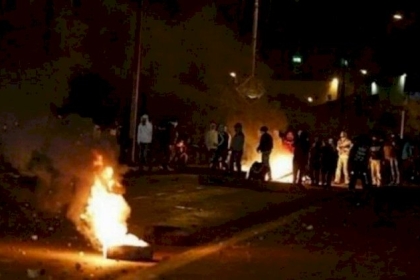 جيش الاحتلال يقمع وقفة في سلوان ويعتقل شاباً