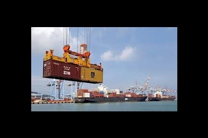 الشوا : 7000 الاف حاوية للبضائع قادمة لغزة محتجزة في المخازن والمعابر والموانيء الاسرائلية