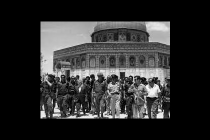 تجدد آلام الفلسطينيين في ذكرى إعلان عصبة الأمم مشروع الانتداب البريطاني على فلسطين