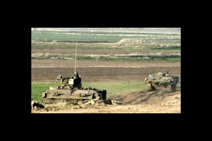 الاحتلال يطلق النار على موقع ومنازل المواطنين شرق رفح