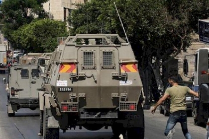 جنين: جيش الاحتلال يعتقل شابًا من قرية عنزة