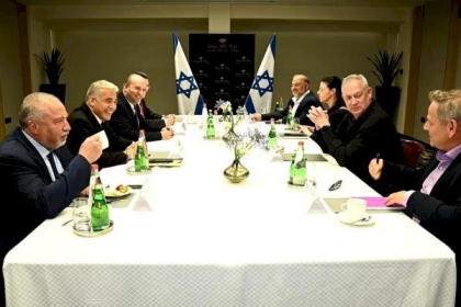 صحيفة عبرية: غزة في “المصغر الإسرائيلي”.. بين إدارة الوضع والاحتلال و”سنغافورة. 2. صفر”