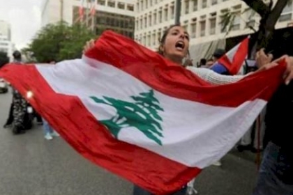 التايمز: المواد الغذائية والأدوية تنفد في لبنان في ظل انهيار الاقتصاد