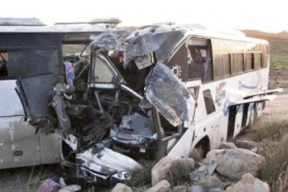 مصر: إصابة 36 شخصًا في تصادم حافلتين غرب الإسكندرية