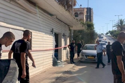 قتيل بجريمة إطلاق نار في الطيبة داخل أراضي الـ 48