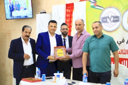 بالصور: مجلس الشباب بمحافظة غزة يرعى حفل تخريج الفوج الثالث من أكاديمية ذا فيرست للتزيين والتجميل