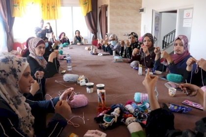 مجلس الشباب الفلسطيني بمحافظة الشمال ينفذ  دورة الأشغال اليدوية