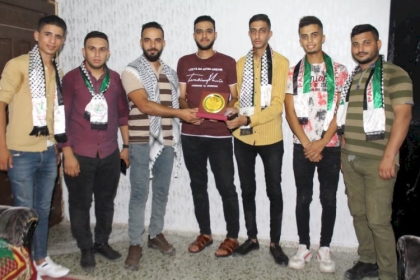 حركة   الشبيبة الفتحاوية محافظة رفح تستكمل سلسلة زياراتها للطلبة الناجحين في الثانوية العامة