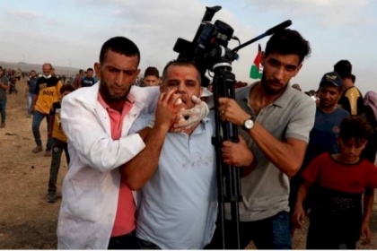 الإعلام بغزة ترصد 77 انتهاكًا بحق الصحفيين خلال أغسطس الماضي