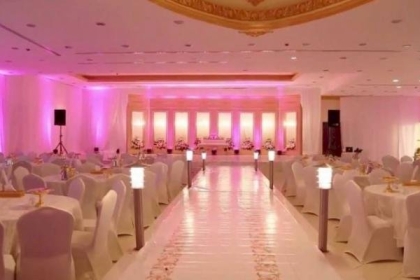 قرار بمنع الأطفال وكبار السن من دخول صالات الأفراح في غزة