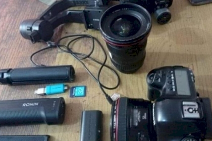 مباحث خانيونس تُعيد معدات صحفية مفقودة بقيمة 10 آلاف دولار