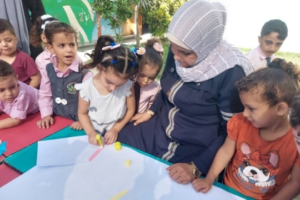 لجنة رياض الأطفال في مجلس المرأة تستكمل أنشطتها  بعنوان "إبداع طفل" بمحافظة الشمال