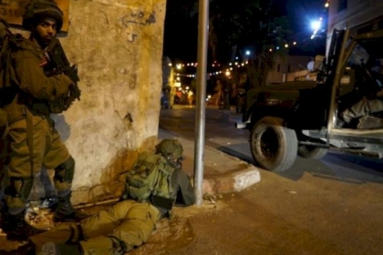 نابلس: إصابات بالاختناق خلال مواجهات مع الاحتلال في بلدة بيتا