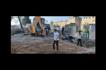 الاحتلال يجرف نحو 50 دونما من أراضي الفقيقيس في دورا جنوب الخليل