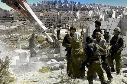 الاحتلال يجبر مواطنة مقدسية على هدم منزلها