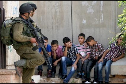 التربية: استهداف الاحتلال لأطفال فلسطين متواصل ويتطلب تدخلا أمميا