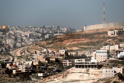 إسرائيل تعلن انتهاء إقامة الجدار الأرضي مع غزة