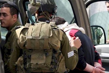 الاحتلال يعتقل مواطنا ونجله من قرية رابا وآخر من جبع في جنين