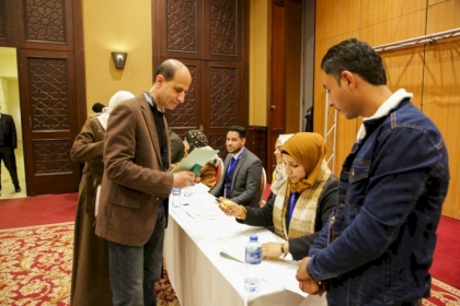 بالفيديو: كلمة د.عبدالحكيم عوض القيادي في إصلاحي فتح خلال عملية الإقتراع لإنتخاب مجلس وقيادة ساحة غزة