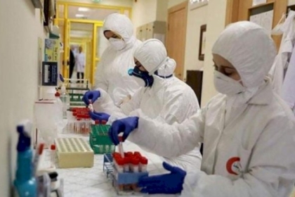 أعراضه شبيهة بنزلات البرد.. ما هو متحور "أوميكرون XE" الجديد؟