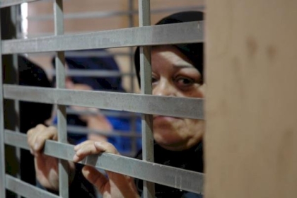 3 أسيرات يواصلن إضرابهن عن الطعام رفضًا لعزل الأسيرتين باكير ودويات