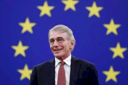 وفاة رئيس البرلمان الأوروبي دافيد ساسولي