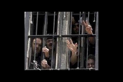 حركة فتح ساحة غزة تحذر  من حدوث كارثه صحية بين  الأسرى بعد تصاعد الاصابات بفايروس كورونا