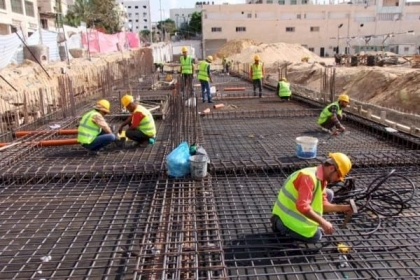 وفاة عاملين وإصابة 6 آخرين بينهم 2 بحالة خطيرة في موقع عملهم بالداخل المحتل