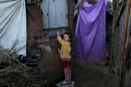 أمنيتهم   أكل اللحوم...  في غزة عائلات فقيرة  تعيش  وسط ظروف قاهرة