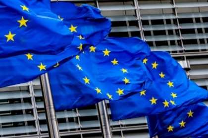 الاتحاد الأوروبي يحذر من "التلاعب" بالمعلومات المتعلقة بأوكرانيا