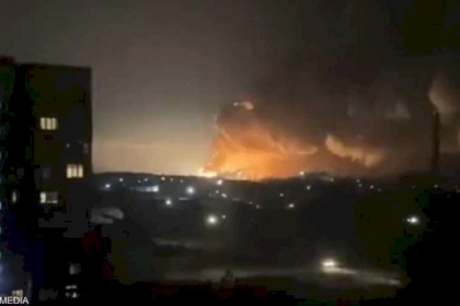 أوكرانيا تدعو السكان للبقاء في الملاجئ بعد هجمات صاروخية من روسيا