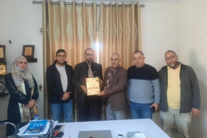 مجلس العمال بالمحافظة الوسطى يبحث العديد من القضايا العمالية مع مديرية  العمل في المحافظة