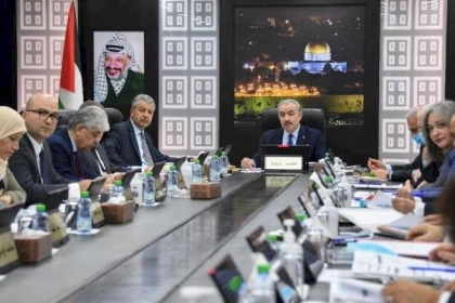 الحكومة برام الله تعلن موعد اعتماد التوقيت الصيفي