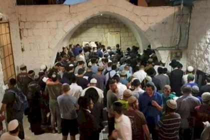 دعوات بنابلس للتصدي لاقتحام "قبر يوسف" مساءً