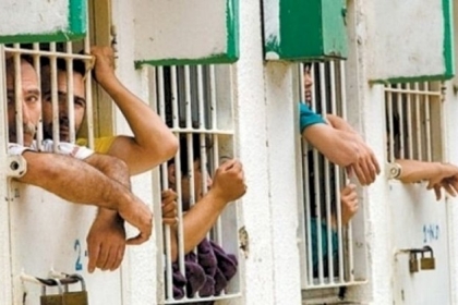 أربعة اسرى يواصلون الإضراب المفتوح عن الطعام ..والاسير الأخرس يدخل يومه الـ13