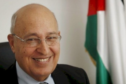 بشكل مفاجئ..د. نبيل شعث يقدم استقالته من رئاسة مجلس إدارة مؤسسة ياسر عرفات