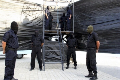 الإعدام شنقًا لقاتل زوجته في غزة