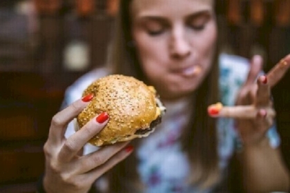 كيف نتخلص من الكيلوغرامات "العصبية"؟