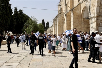 وزارة شؤون القدس: الاحتلال يتمادى في محاولاته الخطيرة لتغيير الوضع التاريخي القائم بالأقصى