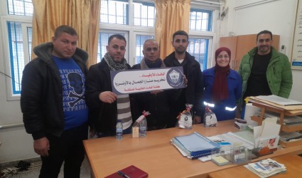 بالصور: لجنة اللاجئين بساحة غزة تطلق مبادرة لتكريم صناع الجمال بالاونروا