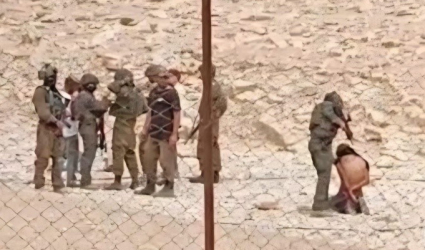 الاحتلال يعتقل 8 مواطنين من قرية ادقيقة جنوب الخليل