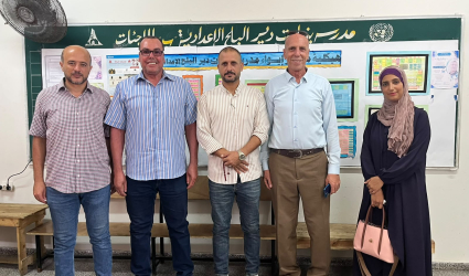 لجنة التعليم بتيار الإصلاح الديمقراطي في المحافظة الوسطى تواصل زياراتها الميدانية لمدارس دير البلح