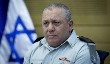 آيزنكوت يرفض التناوب ويهاجم نتنياهو قبل الانتخابات