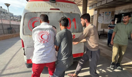 إصابة خطيرة لمواطن باستهداف إسرائيلي غرب خانيونس