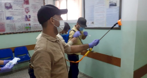 حركة فتح بمحافظة خانيونس تعقم المركز الصحي في بني سهيلا