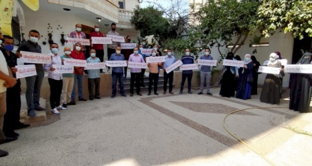 رفح: وقفة احتجاجية ضد الاعتقال السياسي في الضفة الغربية لأبناء فتح