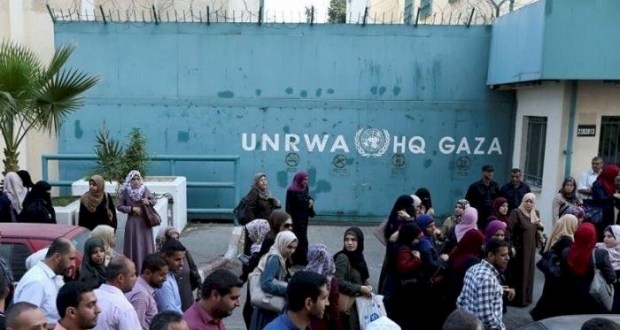غزة: تظاهرة فلسطينية أمام مقر وكالة الغوث الاونروا
