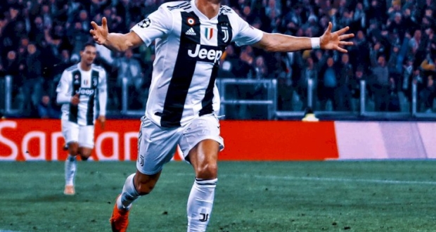 كرستيانو رونالدو نجم فريق يوفنتوس الايطالي