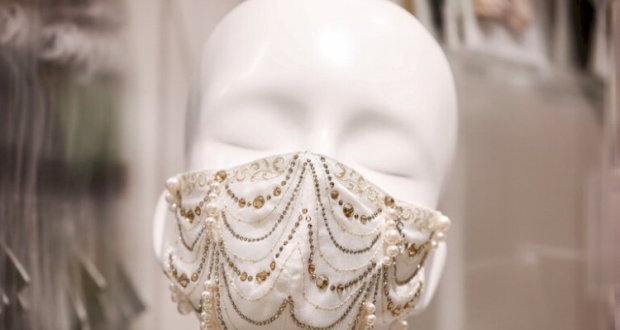 كمامات من الالماس